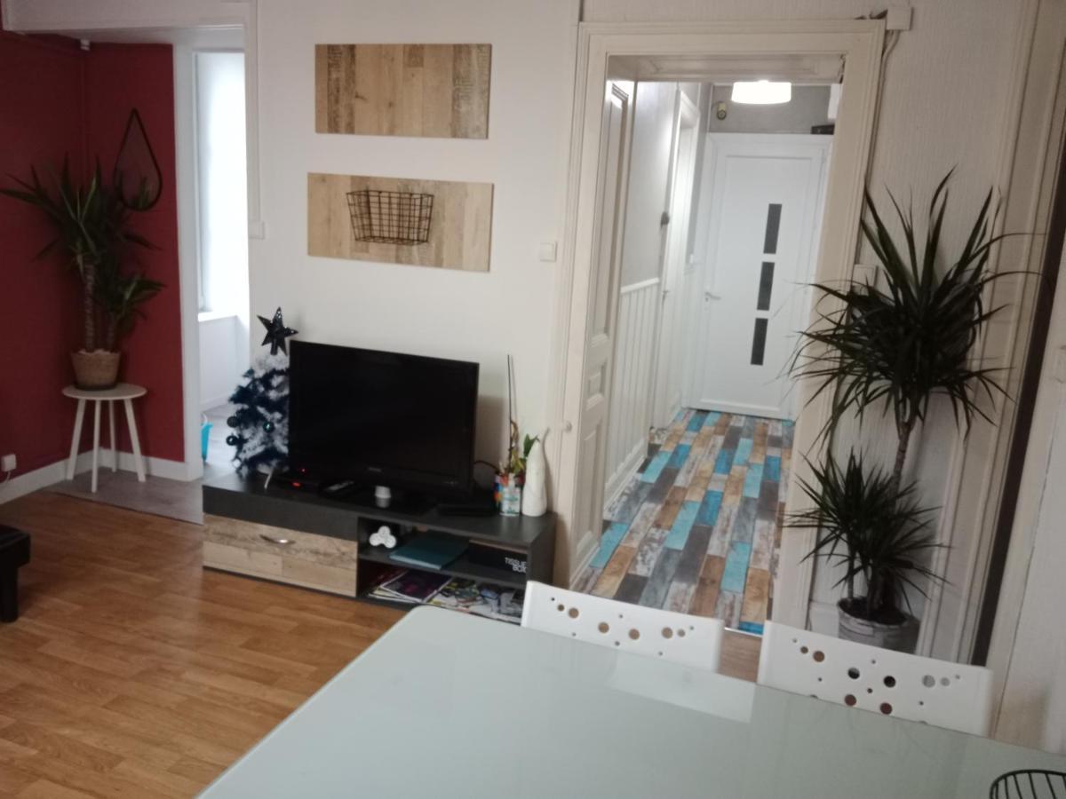Pounette, Appartement T3 Centre / Thermes Luxeuil Ngoại thất bức ảnh